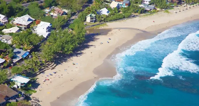 Vu aérienne de la plage Boucan